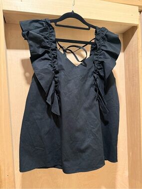G. Label Size Medium 100% Cotton Top